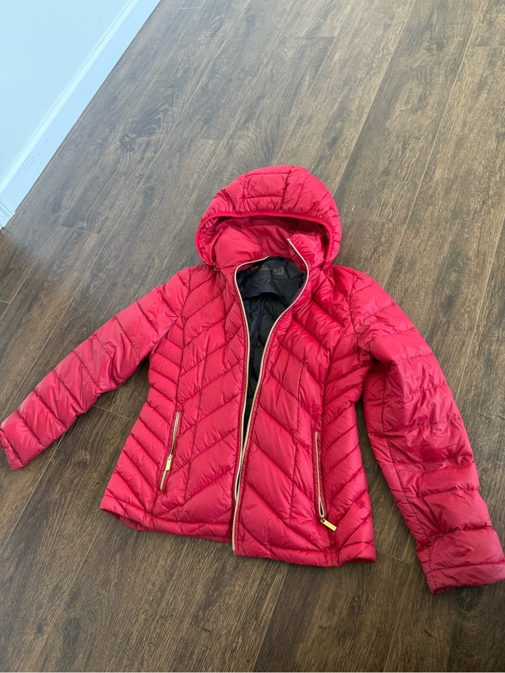 Micheal kors Hooded Puffer Jacket - Red